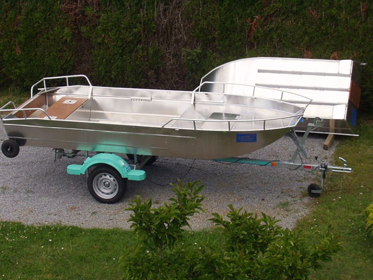 Aluminium Fischerboot (108)